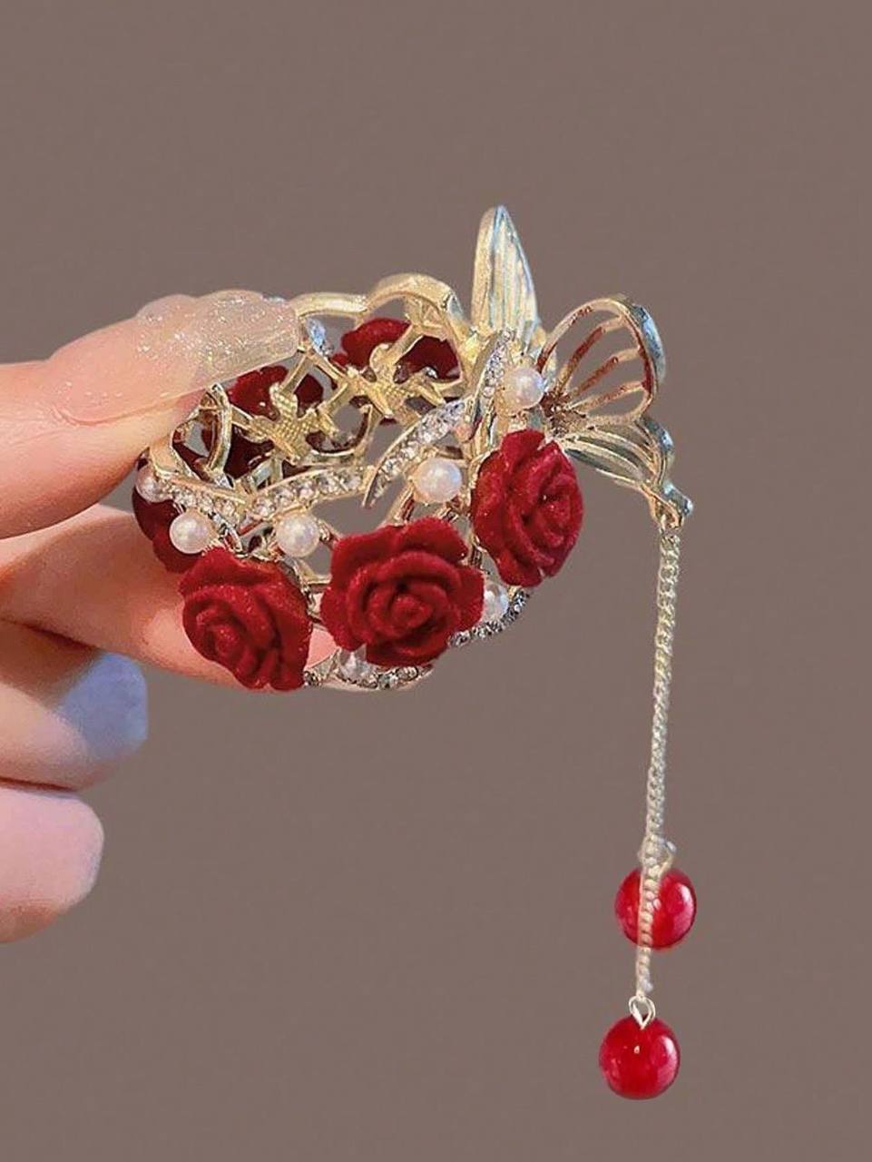 گیره گل رز سامورایی گل‌قرمز